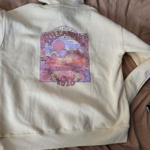 NWT Billabong Hoodie